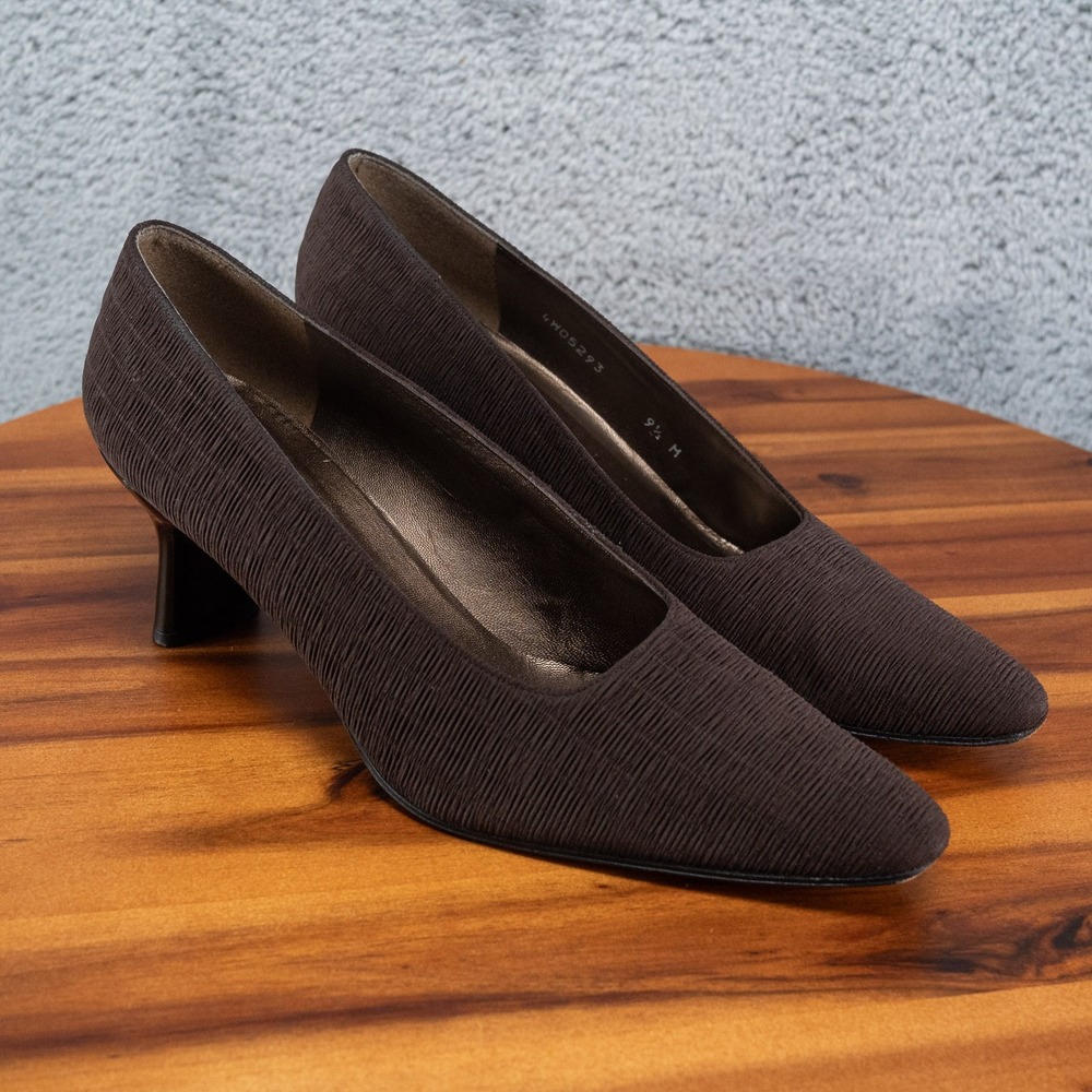Stuart Weitzman Chocolate Brown Ribbed Fabric Chunky Pump 9.5 M